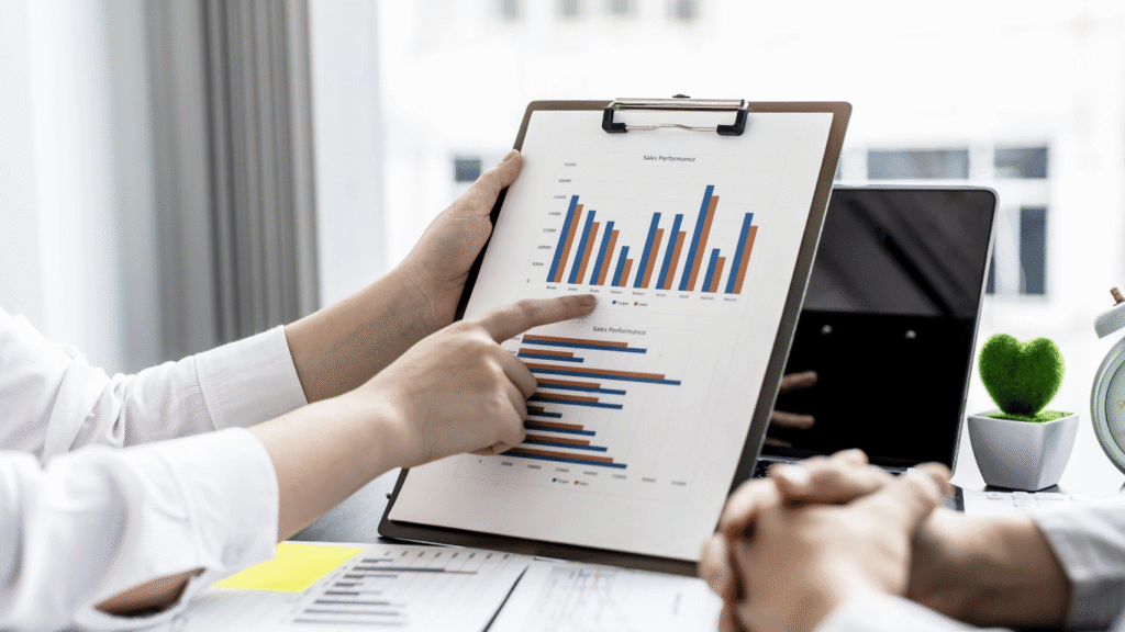 زيادة المبيعات الرقمية واستراتيجيات تحويل الزوار إلى عملاء